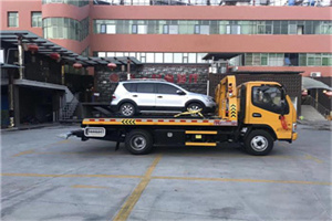 涿鹿汽车紧急补胎换胎救援