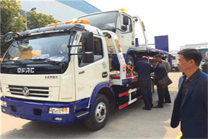 涿鹿汽车道路救援拖车价格